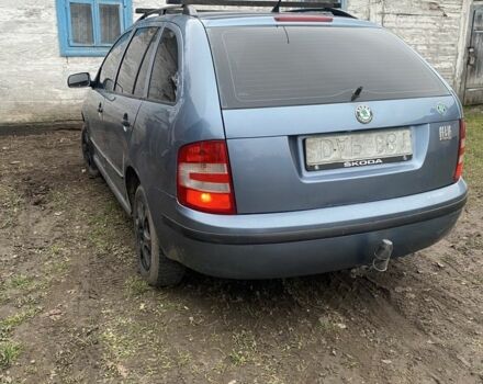 Синий Шкода Фабия, объемом двигателя 1.2 л и пробегом 370 тыс. км за 3450 $, фото 3 на Automoto.ua