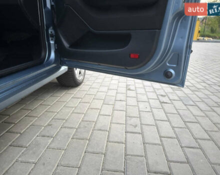 Синий Шкода Фабия, объемом двигателя 1.4 л и пробегом 239 тыс. км за 5700 $, фото 48 на Automoto.ua