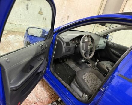 Синий Шкода Фабия, объемом двигателя 1.4 л и пробегом 230 тыс. км за 4999 $, фото 8 на Automoto.ua