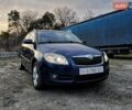 Синий Шкода Фабия, объемом двигателя 1.4 л и пробегом 235 тыс. км за 5200 $, фото 1 на Automoto.ua