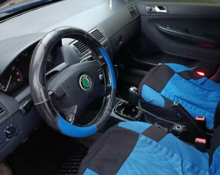 Синий Шкода Фабия, объемом двигателя 1.2 л и пробегом 140 тыс. км за 5671 $, фото 4 на Automoto.ua