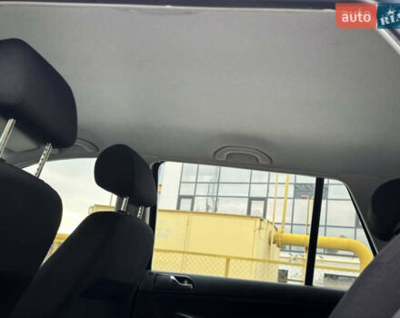 Синий Шкода Фабия, объемом двигателя 1.4 л и пробегом 239 тыс. км за 5700 $, фото 35 на Automoto.ua