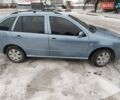 Синий Шкода Фабия, объемом двигателя 1.39 л и пробегом 231 тыс. км за 5000 $, фото 14 на Automoto.ua