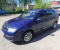 Синий Шкода Фабия, объемом двигателя 1.39 л и пробегом 268 тыс. км за 4700 $, фото 1 на Automoto.ua