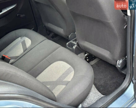 Синий Шкода Фабия, объемом двигателя 1.4 л и пробегом 239 тыс. км за 5700 $, фото 43 на Automoto.ua