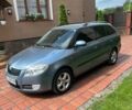 Синий Шкода Фабия, объемом двигателя 1.39 л и пробегом 220 тыс. км за 5000 $, фото 1 на Automoto.ua