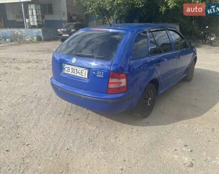 Синий Шкода Фабия, объемом двигателя 1.42 л и пробегом 342 тыс. км за 4700 $, фото 4 на Automoto.ua