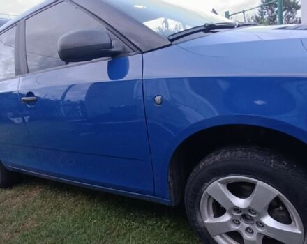 Синий Шкода Фабия, объемом двигателя 0 л и пробегом 240 тыс. км за 4199 $, фото 5 на Automoto.ua