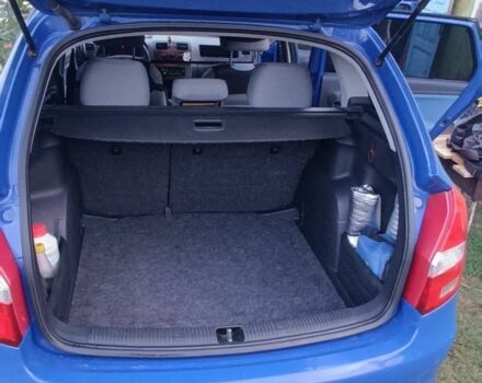 Синий Шкода Фабия, объемом двигателя 0 л и пробегом 240 тыс. км за 4199 $, фото 1 на Automoto.ua