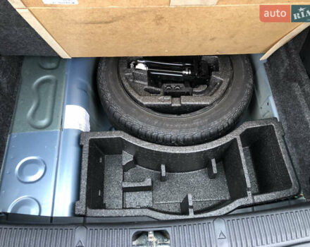 Синий Шкода Фабия, объемом двигателя 1.4 л и пробегом 200 тыс. км за 5500 $, фото 14 на Automoto.ua