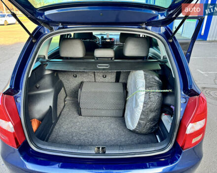 Синий Шкода Фабия, объемом двигателя 1.39 л и пробегом 291 тыс. км за 4700 $, фото 12 на Automoto.ua