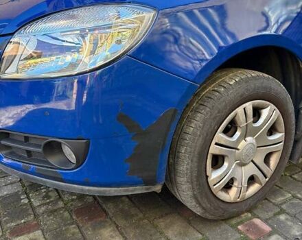 Синий Шкода Фабия, объемом двигателя 1.4 л и пробегом 190 тыс. км за 5500 $, фото 11 на Automoto.ua