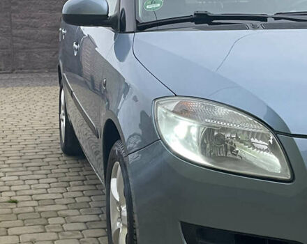 Синий Шкода Фабия, объемом двигателя 1.6 л и пробегом 229 тыс. км за 7200 $, фото 6 на Automoto.ua