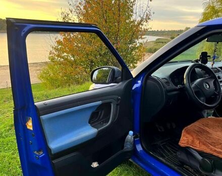 Синий Шкода Фабия, объемом двигателя 1.2 л и пробегом 255 тыс. км за 4500 $, фото 1 на Automoto.ua