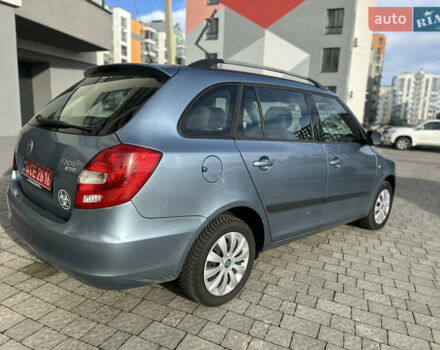 Синий Шкода Фабия, объемом двигателя 1.6 л и пробегом 205 тыс. км за 5150 $, фото 14 на Automoto.ua