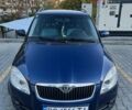 Синій Шкода Фабія, об'ємом двигуна 1.39 л та пробігом 240 тис. км за 5200 $, фото 1 на Automoto.ua