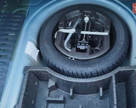 Синий Шкода Фабия, объемом двигателя 1.4 л и пробегом 245 тыс. км за 5600 $, фото 12 на Automoto.ua