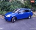 Синий Шкода Фабия, объемом двигателя 1.2 л и пробегом 170 тыс. км за 4465 $, фото 1 на Automoto.ua