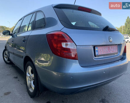 Синий Шкода Фабия, объемом двигателя 1.6 л и пробегом 158 тыс. км за 6500 $, фото 7 на Automoto.ua