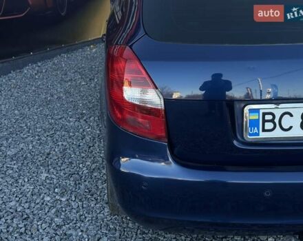 Синій Шкода Фабія, об'ємом двигуна 1.6 л та пробігом 230 тис. км за 4400 $, фото 8 на Automoto.ua