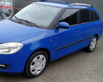 Синий Шкода Фабия, объемом двигателя 1.6 л и пробегом 268 тыс. км за 5300 $, фото 4 на Automoto.ua