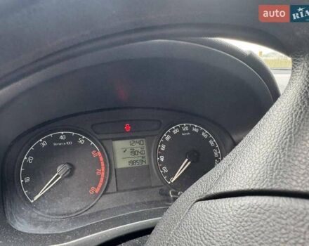 Синий Шкода Фабия, объемом двигателя 1.2 л и пробегом 200 тыс. км за 4200 $, фото 6 на Automoto.ua