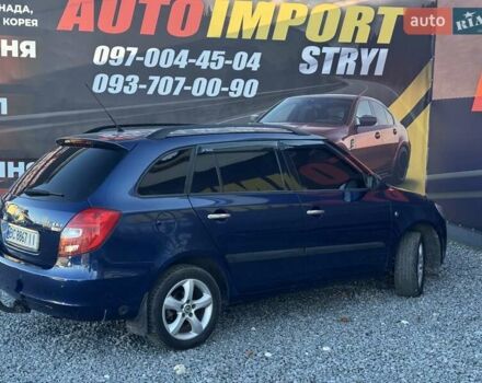 Синій Шкода Фабія, об'ємом двигуна 1.6 л та пробігом 230 тис. км за 4400 $, фото 5 на Automoto.ua