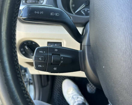 Синий Шкода Фабия, объемом двигателя 1.2 л и пробегом 265 тыс. км за 4000 $, фото 18 на Automoto.ua