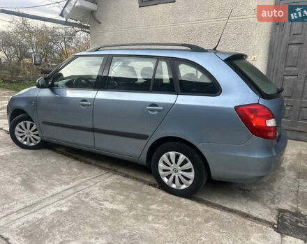 Синий Шкода Фабия, объемом двигателя 1.6 л и пробегом 205 тыс. км за 5150 $, фото 33 на Automoto.ua