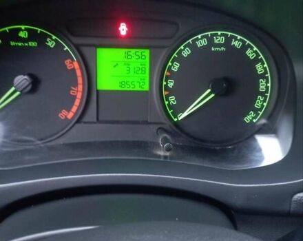 Синій Шкода Фабія, об'ємом двигуна 1.2 л та пробігом 185 тис. км за 4750 $, фото 7 на Automoto.ua