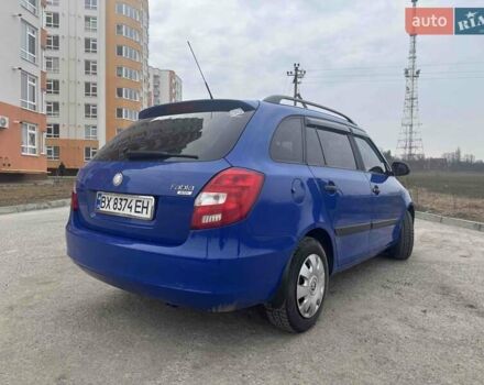 Синий Шкода Фабия, объемом двигателя 1.2 л и пробегом 200 тыс. км за 4200 $, фото 1 на Automoto.ua