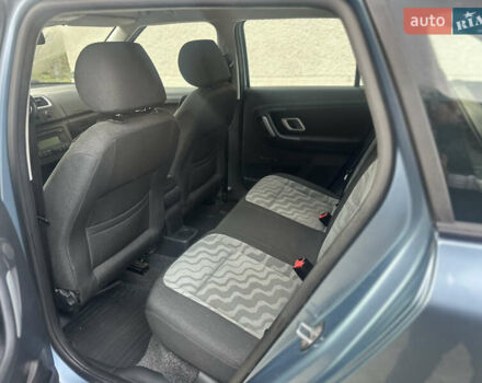 Синий Шкода Фабия, объемом двигателя 1.6 л и пробегом 205 тыс. км за 5150 $, фото 27 на Automoto.ua