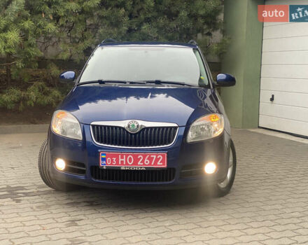 Синій Шкода Фабія, об'ємом двигуна 1.39 л та пробігом 183 тис. км за 5100 $, фото 4 на Automoto.ua