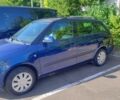 Синий Шкода Фабия, объемом двигателя 1.6 л и пробегом 270 тыс. км за 4999 $, фото 1 на Automoto.ua