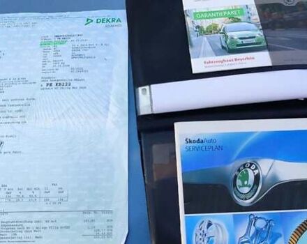 Синий Шкода Фабия, объемом двигателя 1.4 л и пробегом 245 тыс. км за 5600 $, фото 17 на Automoto.ua