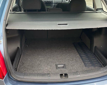 Синий Шкода Фабия, объемом двигателя 1.6 л и пробегом 230 тыс. км за 6700 $, фото 8 на Automoto.ua