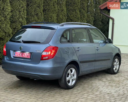 Синий Шкода Фабия, объемом двигателя 1.6 л и пробегом 229 тыс. км за 7200 $, фото 4 на Automoto.ua