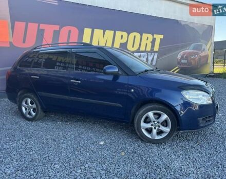 Синій Шкода Фабія, об'ємом двигуна 1.6 л та пробігом 230 тис. км за 4400 $, фото 1 на Automoto.ua
