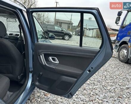 Синий Шкода Фабия, объемом двигателя 1.4 л и пробегом 245 тыс. км за 6299 $, фото 76 на Automoto.ua