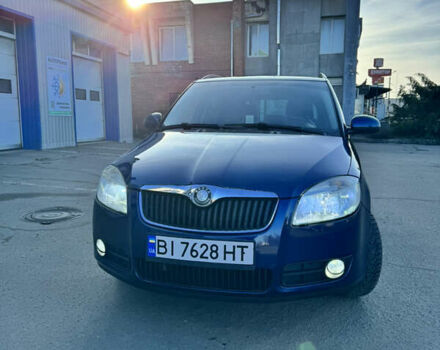 Синий Шкода Фабия, объемом двигателя 1.39 л и пробегом 291 тыс. км за 4700 $, фото 1 на Automoto.ua