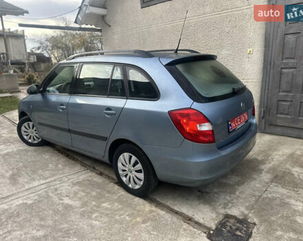 Синий Шкода Фабия, объемом двигателя 1.6 л и пробегом 205 тыс. км за 5150 $, фото 32 на Automoto.ua