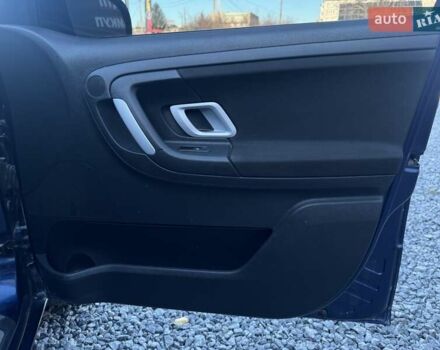 Синій Шкода Фабія, об'ємом двигуна 1.6 л та пробігом 230 тис. км за 4400 $, фото 15 на Automoto.ua