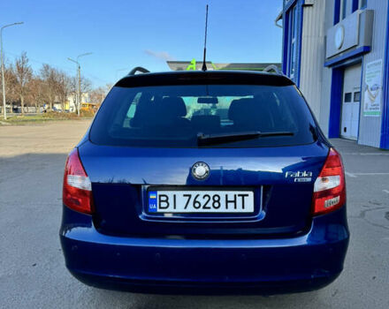 Синий Шкода Фабия, объемом двигателя 1.39 л и пробегом 291 тыс. км за 4700 $, фото 3 на Automoto.ua