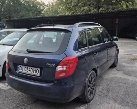 Синій Шкода Фабія, об'ємом двигуна 1.39 л та пробігом 216 тис. км за 5200 $, фото 19 на Automoto.ua