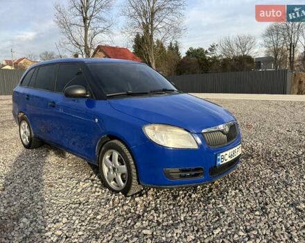 Синій Шкода Фабія, об'ємом двигуна 1.42 л та пробігом 280 тис. км за 4350 $, фото 5 на Automoto.ua