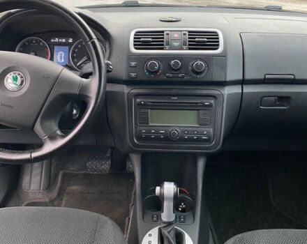 Синий Шкода Фабия, объемом двигателя 1.6 л и пробегом 230 тыс. км за 6700 $, фото 9 на Automoto.ua