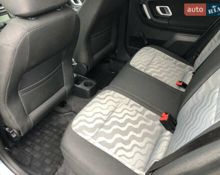 Синий Шкода Фабия, объемом двигателя 1.4 л и пробегом 200 тыс. км за 5500 $, фото 19 на Automoto.ua