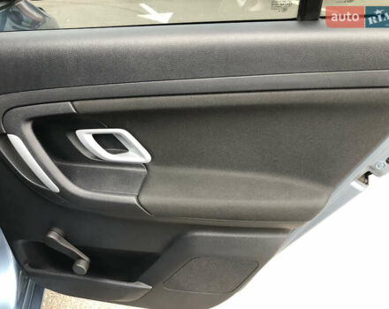 Синий Шкода Фабия, объемом двигателя 1.4 л и пробегом 200 тыс. км за 5500 $, фото 21 на Automoto.ua