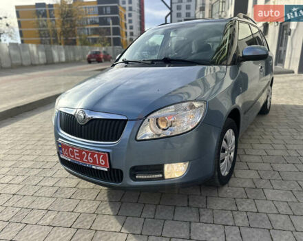 Синий Шкода Фабия, объемом двигателя 1.6 л и пробегом 205 тыс. км за 5150 $, фото 17 на Automoto.ua