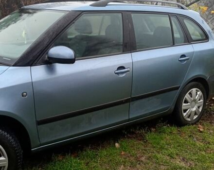 Синий Шкода Фабия, объемом двигателя 1.2 л и пробегом 197 тыс. км за 5500 $, фото 6 на Automoto.ua